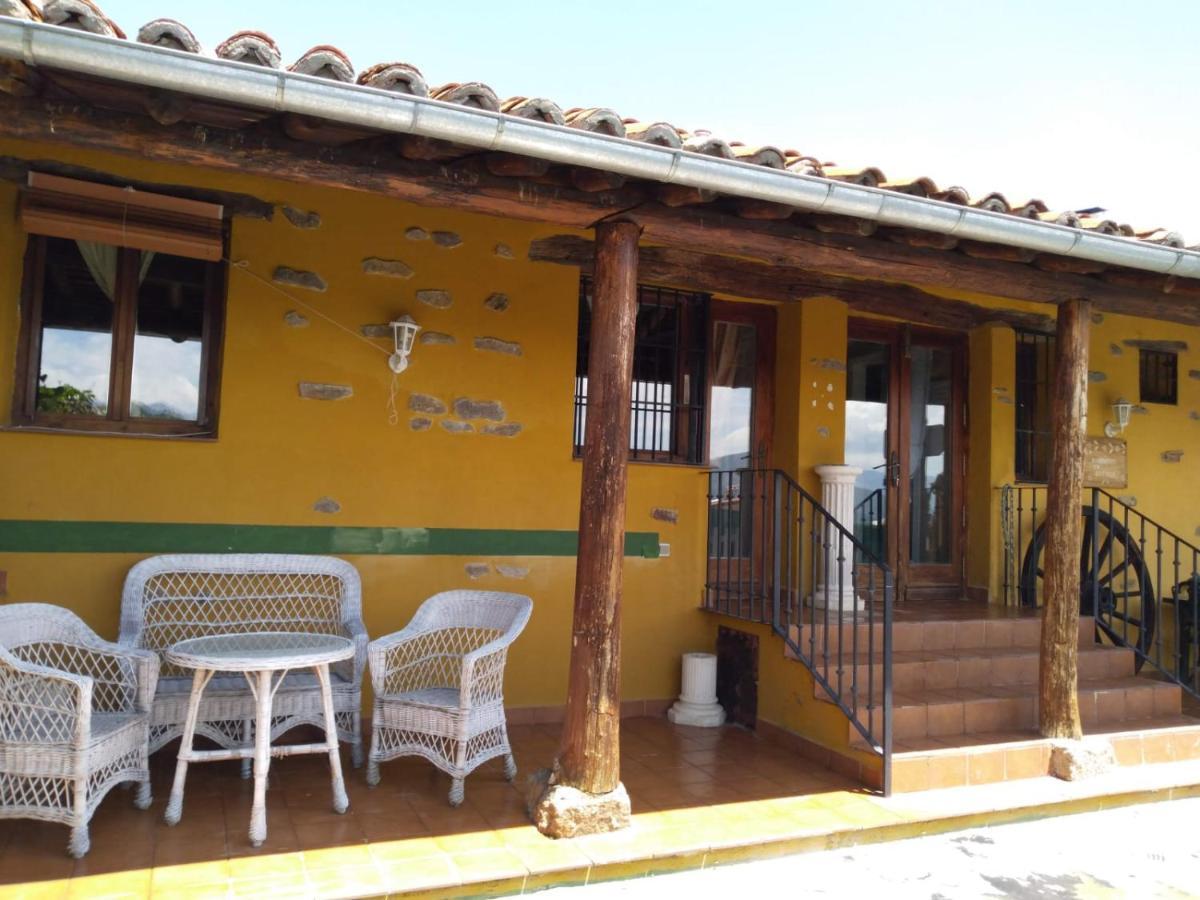 Villa Atardecer En Gredos 2 San Bartolomé de Tormes Exterior foto